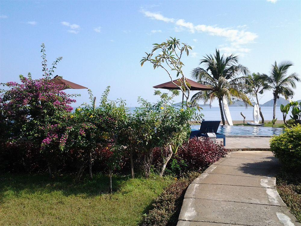 Luwansa Beach Resort Лабуан Баджо Екстериор снимка