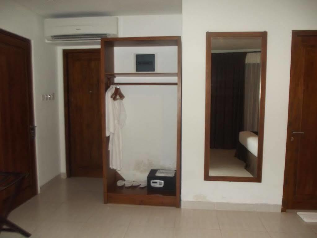 Luwansa Beach Resort Лабуан Баджо Екстериор снимка