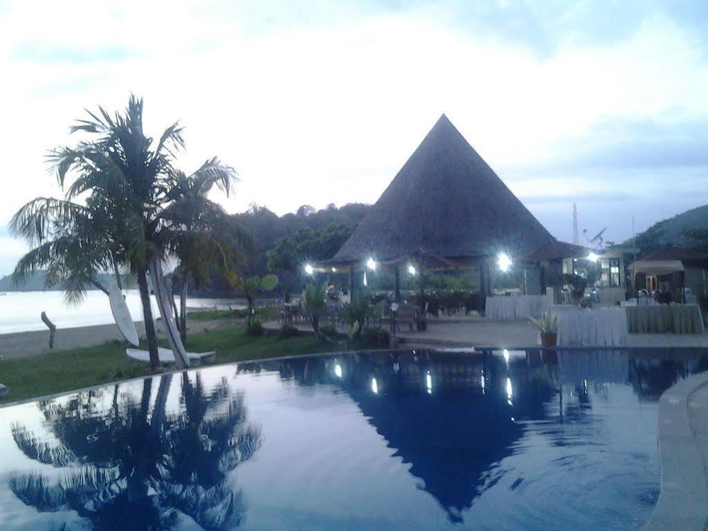 Luwansa Beach Resort Лабуан Баджо Екстериор снимка